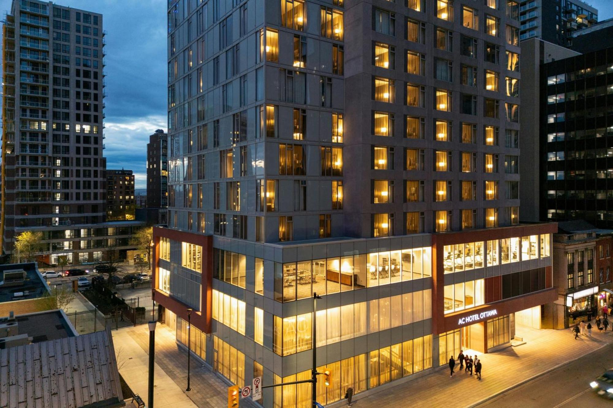 Ac Hotel By Marriott Ottawa Downtown エクステリア 写真