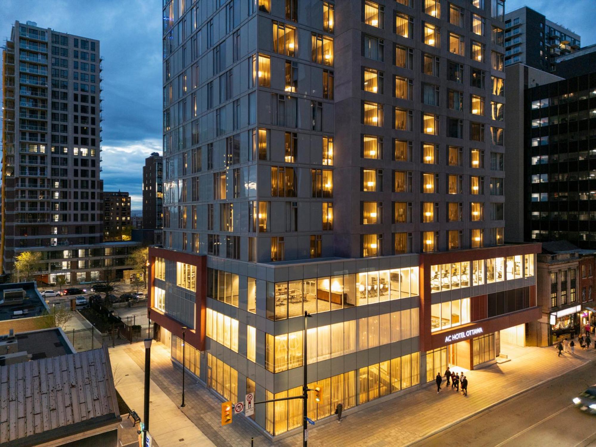 Ac Hotel By Marriott Ottawa Downtown エクステリア 写真